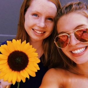 Meet your Posher, Ella